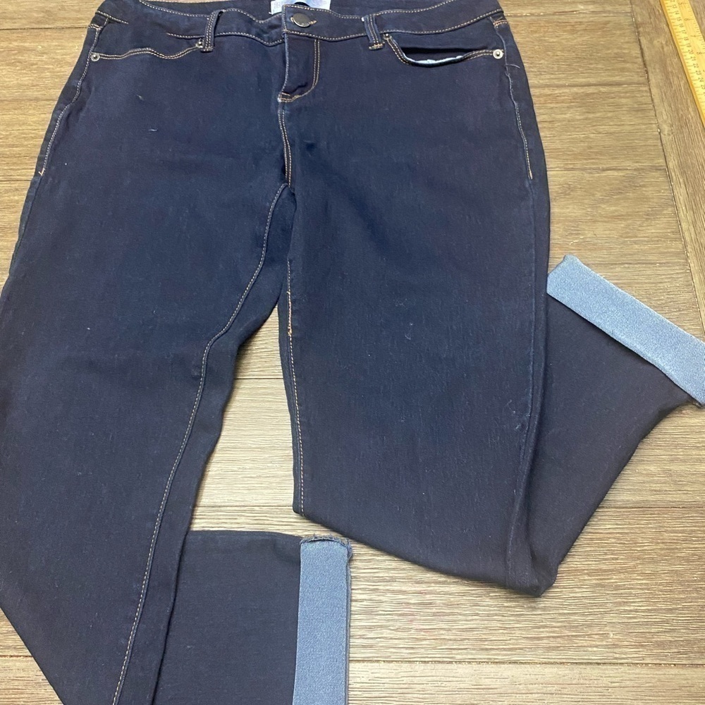 NOBO No Boundaries high waist jeans size 17
Stretch skinny